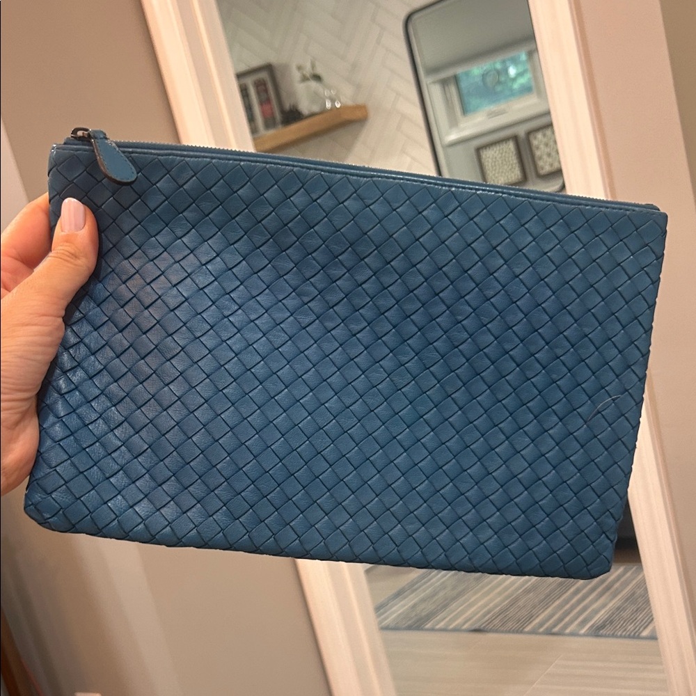 Bottega Veneta Intrecciato Clutch